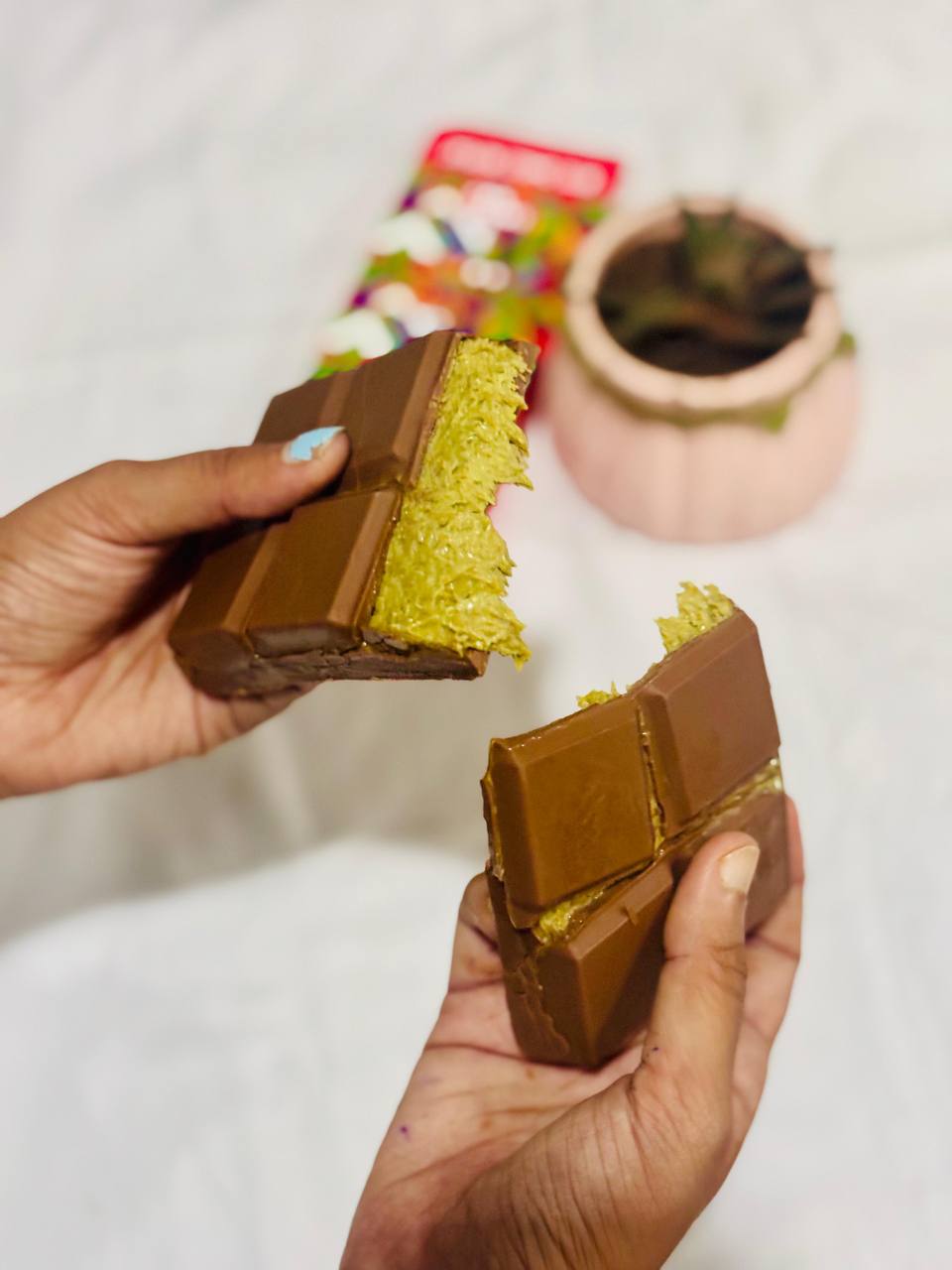 Dubai Viral Kunafa Pistachio Chocolate 240g - India's Biggest Kunafa Chocolate