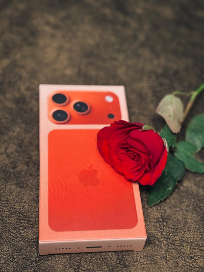 iPhone Box Kunafa Pistachio Chocolate – Limited Edition Gift Box